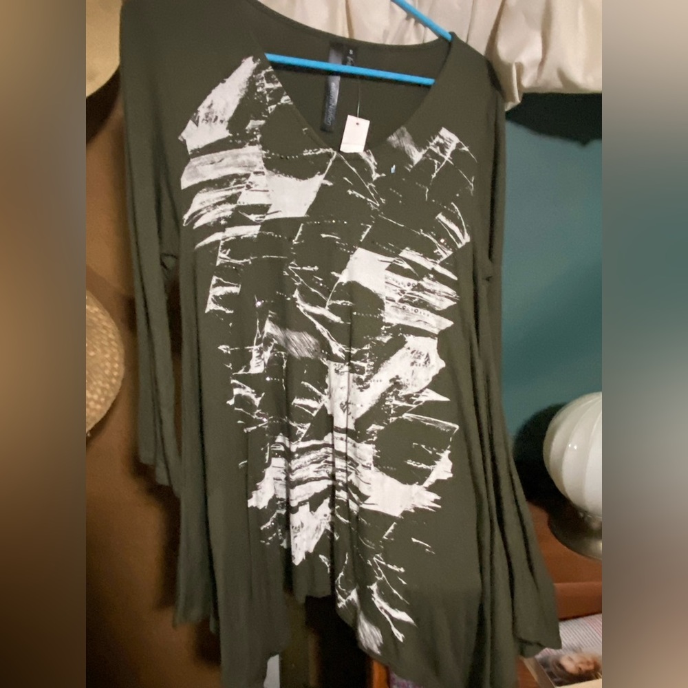 NWT great flowing top